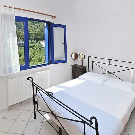 Holiday home Chrysi Kallirakhi